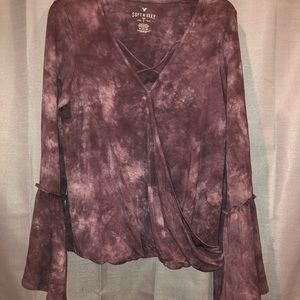 Women’s bell sleeve top